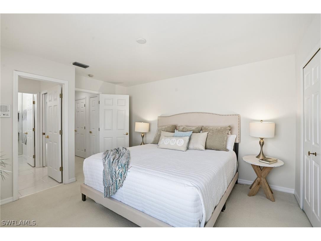 1737 Marsh Run Naples FL 34109 226007987 image24