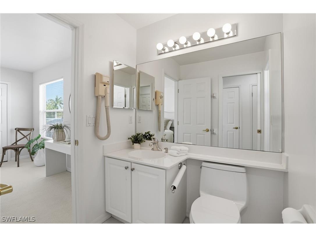 1737 Marsh Run Naples FL 34109 226007987 image26
