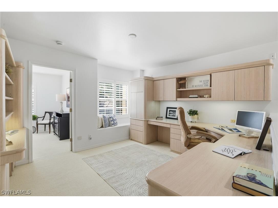 1737 Marsh Run Naples FL 34109 226007987 image29