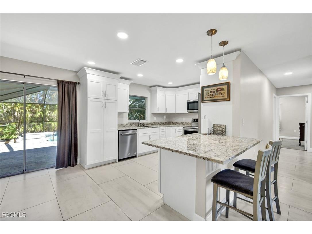 1737 Serenity Lane Sanibel FL 33957 2025021918 image10