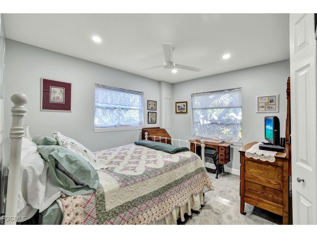 1737 Serenity Lane Sanibel FL 33957 2025021918 image17