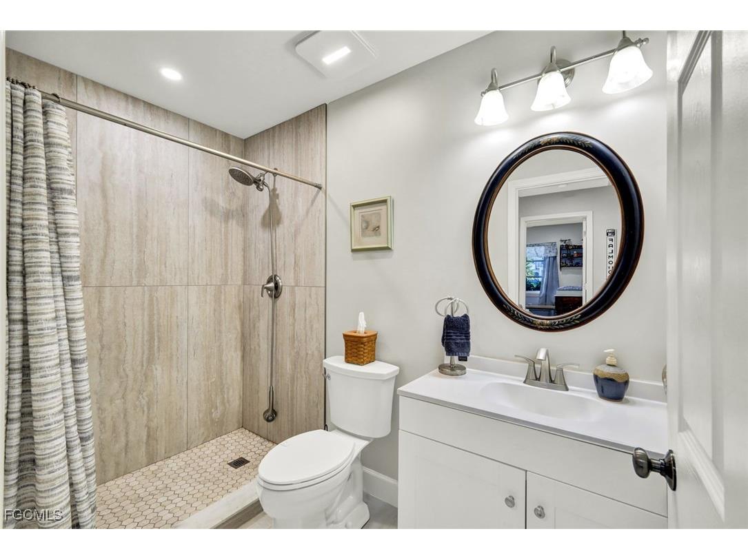 1737 Serenity Lane Sanibel FL 33957 2025021918 image18