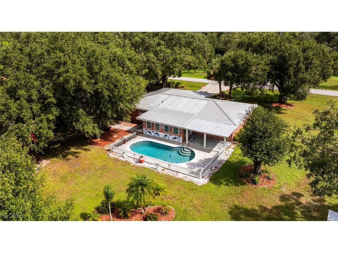 17371 Williamsburg Drive North Fort Myers FL 33917 2025016419 image2