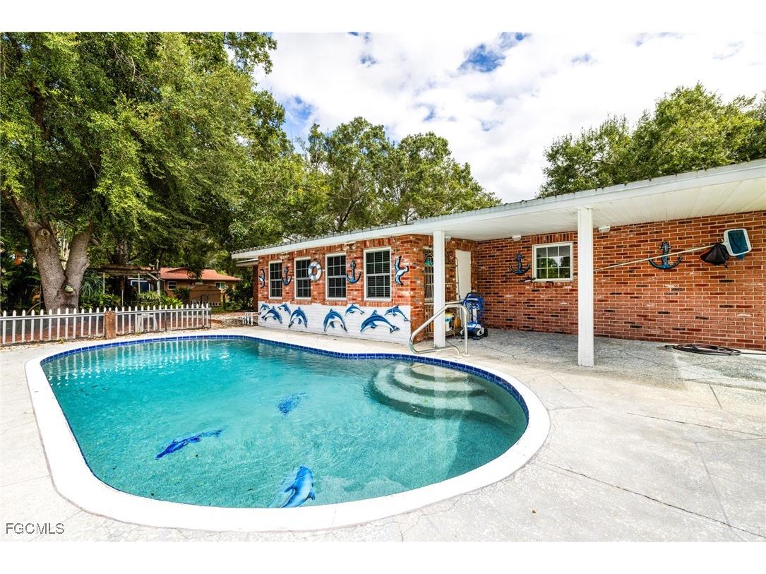 17371 Williamsburg Drive North Fort Myers FL 33917 2025016419 image20