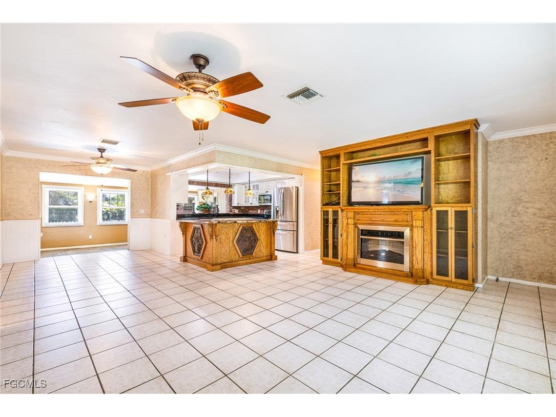 17371 Williamsburg Drive North Fort Myers FL 33917 2025016419 image4