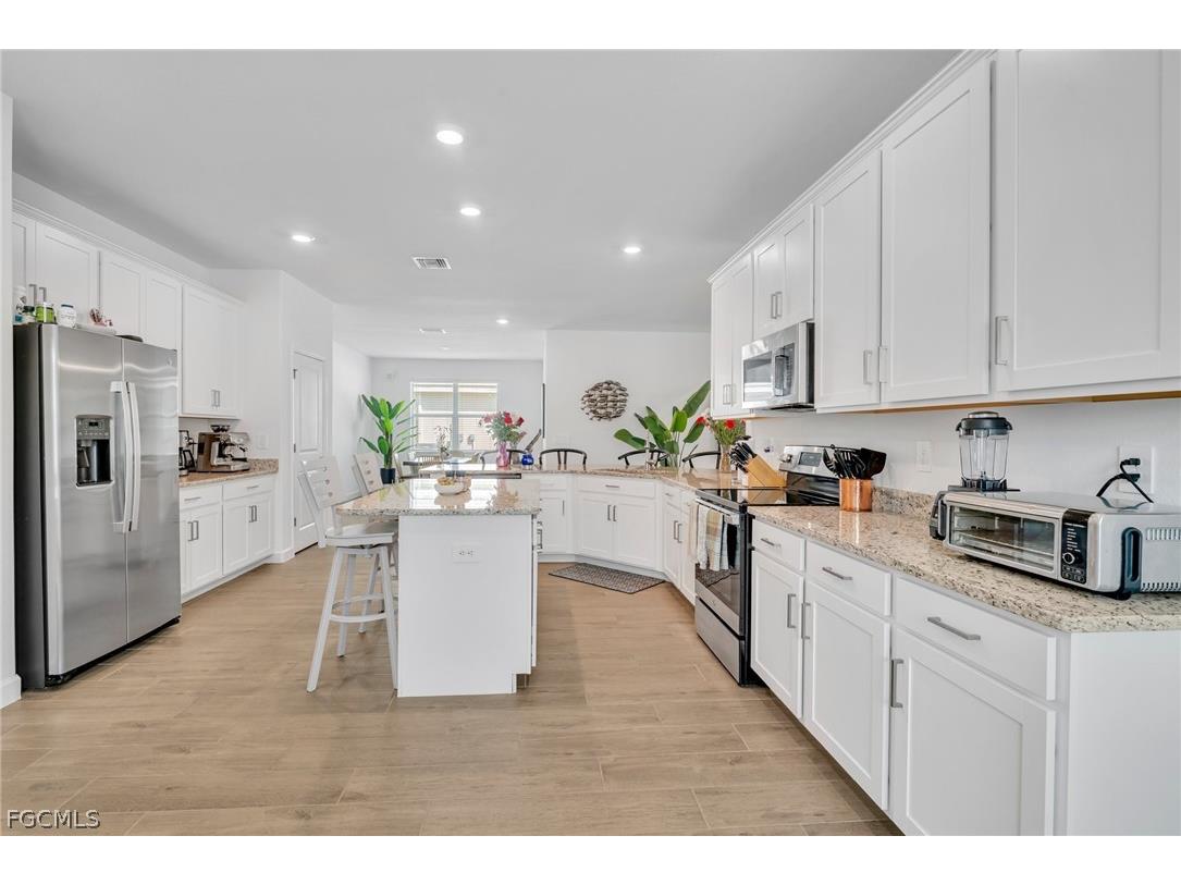 17388 Walnut Run Drive Alva FL 33920 2026009413 image6