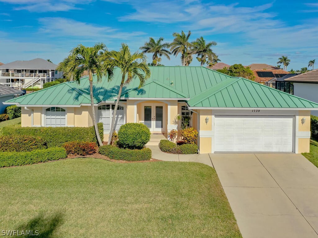 1739 Hummingbird Court Marco Island FL 34145 223005357 image1