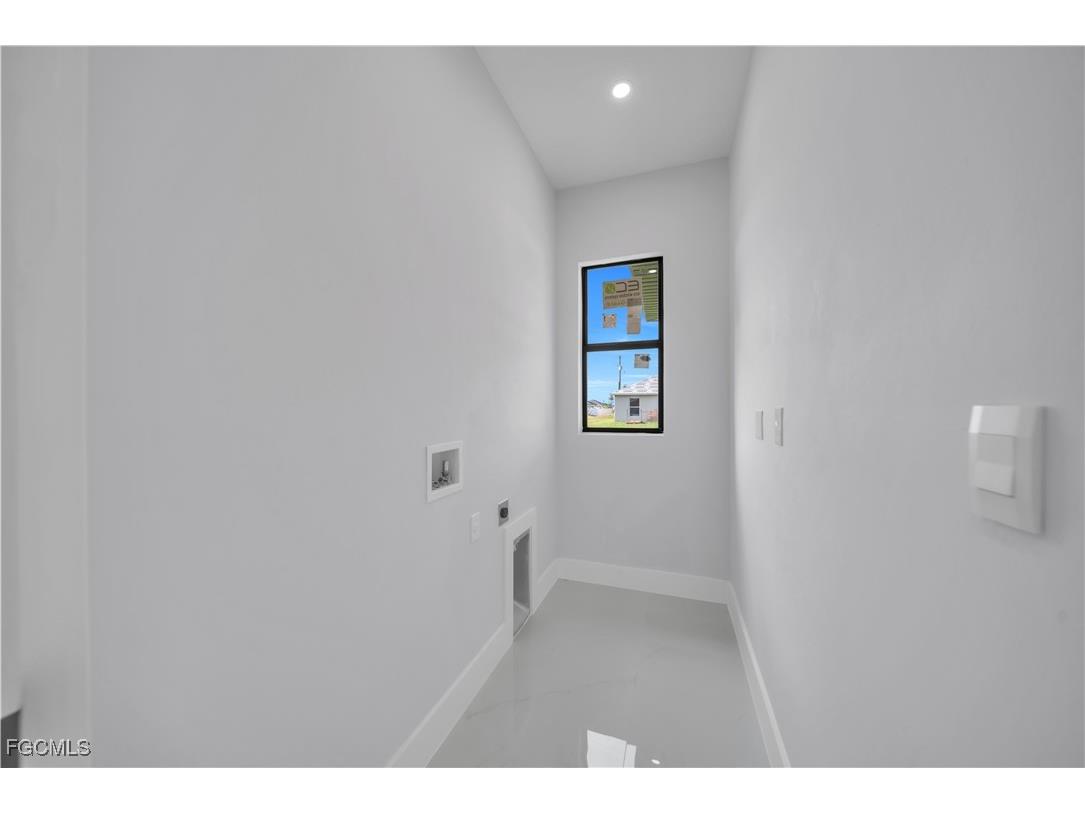 1739 NW 19th Street Cape Coral FL 33993 2025006000 image11