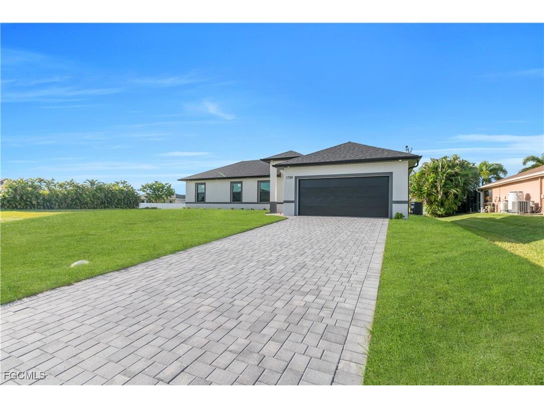 1739 NW 19th Street Cape Coral FL 33993 2025006000 image25