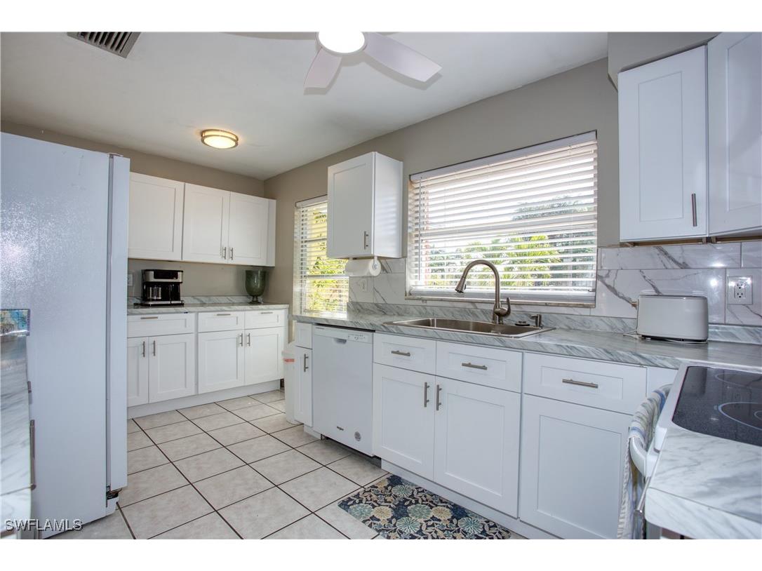 1739 Sandy Circle Cape Coral FL 33904 225015699 image2