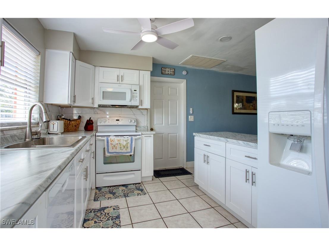 1739 Sandy Circle Cape Coral FL 33904 225015699 image3