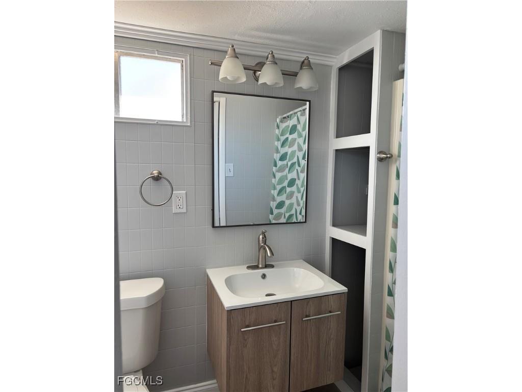 174 Overland Trail North Fort Myers FL 33917 2025018644 image12