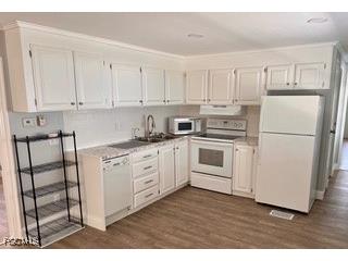 174 Overland Trail North Fort Myers FL 33917 2025018644 image5