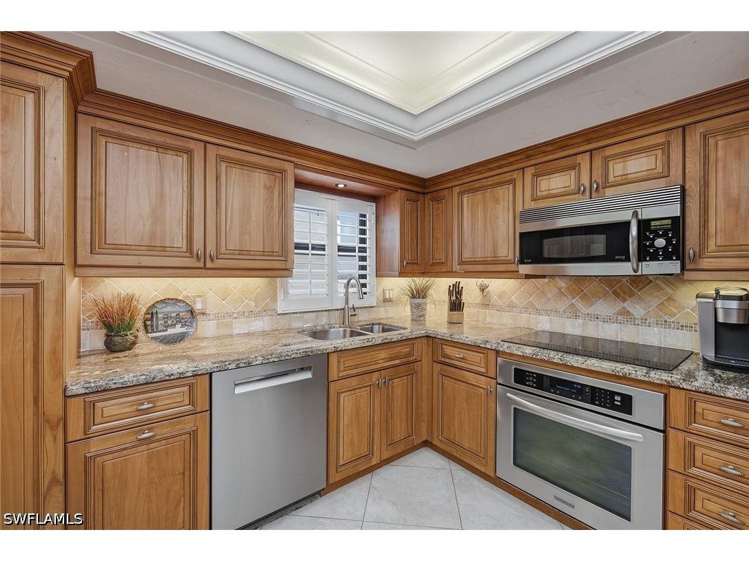 174 S Collier Boulevard #PH-D Marco Island FL 34145 226021016 image8
