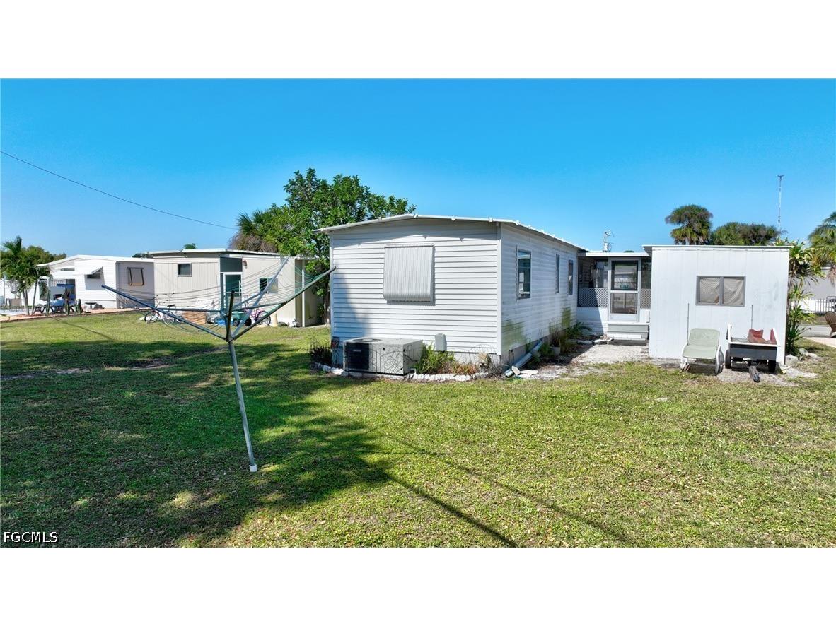 174 Santa Fe Trail North Fort Myers FL 33917 2026017267 image17