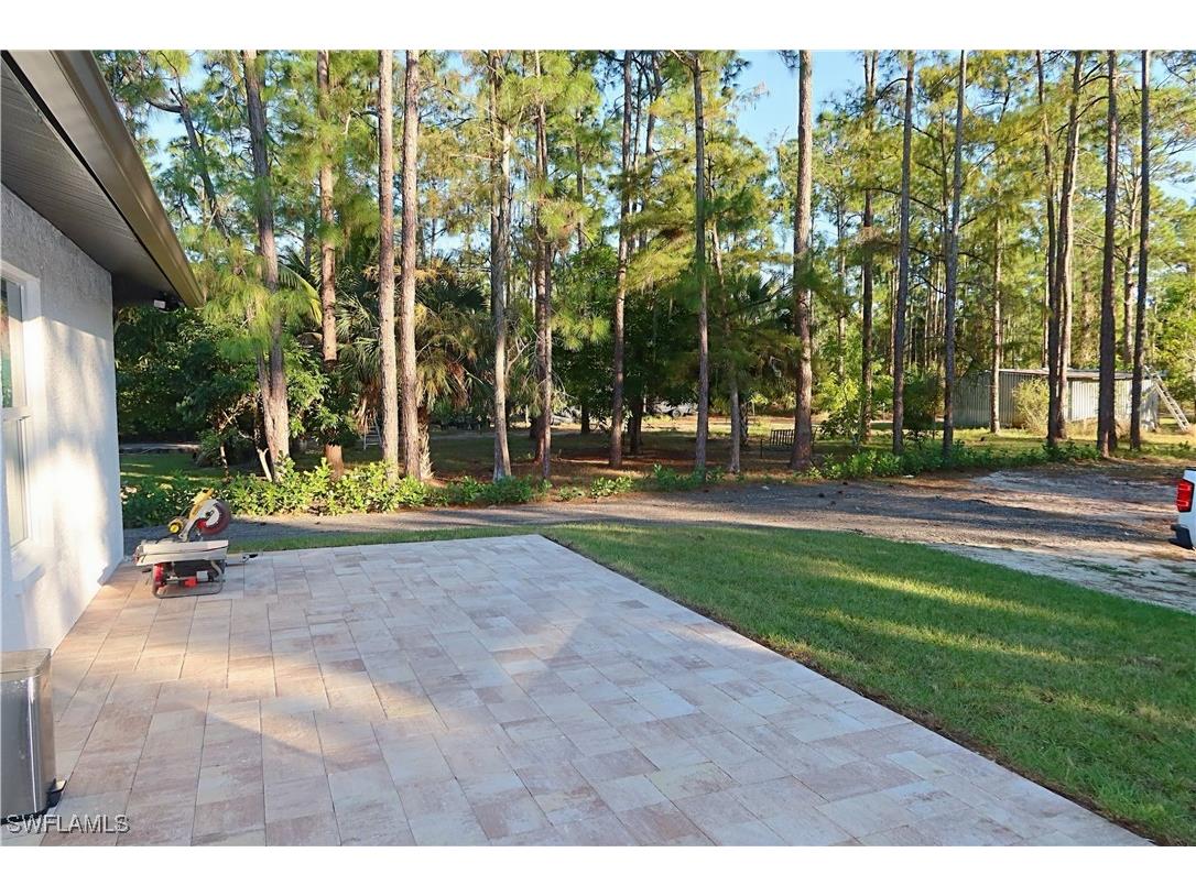 1740 20th Avenue NE Naples FL 34120 225080239 image4