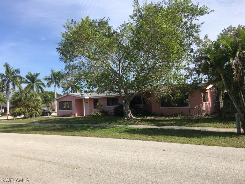 1740 Jefferson Avenue Fort Myers FL 33901 224008145 image1
