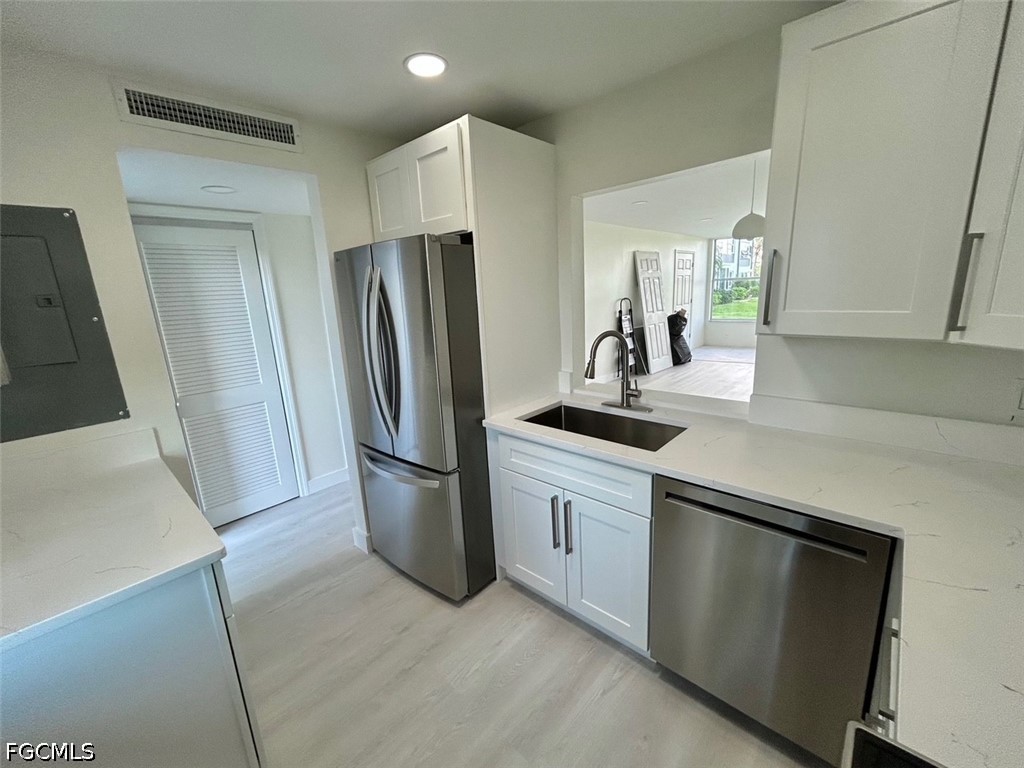 1740 Pine Valley Drive #113 Fort Myers FL 33907 2026026866 image3