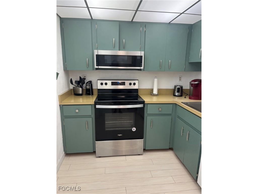 1740 Pine Valley Drive #205 Fort Myers FL 33907 2025021874 image2