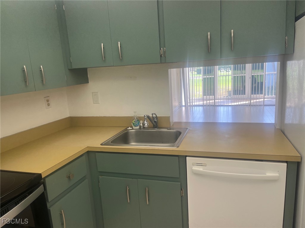 1740 Pine Valley Drive #205 Fort Myers FL 33907 2025021874 image3