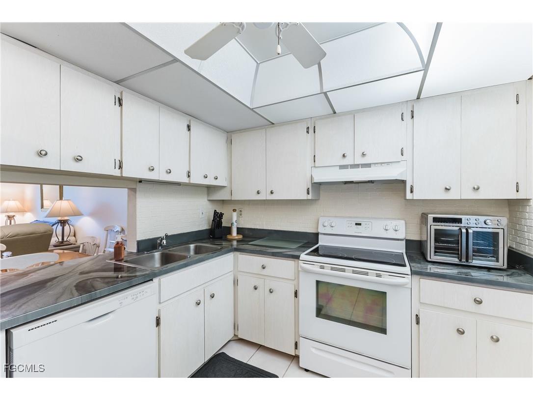 1740 Pine Valley Drive #211 Fort Myers FL 33907 2025022554 image3