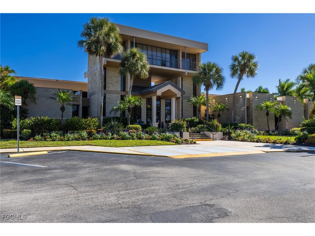 1740 Pine Valley Drive #211 Fort Myers FL 33907 2025022554 image39