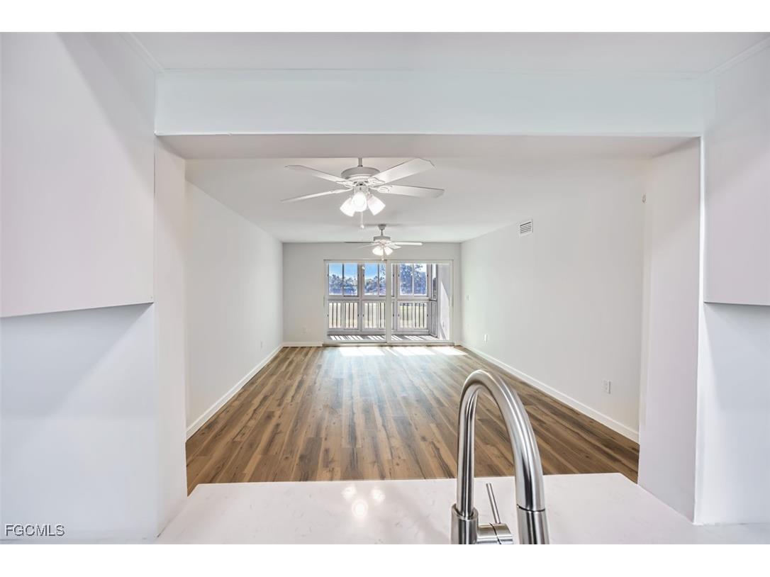 1740 Pine Valley Drive #215 Fort Myers FL 33907 2026004885 image10