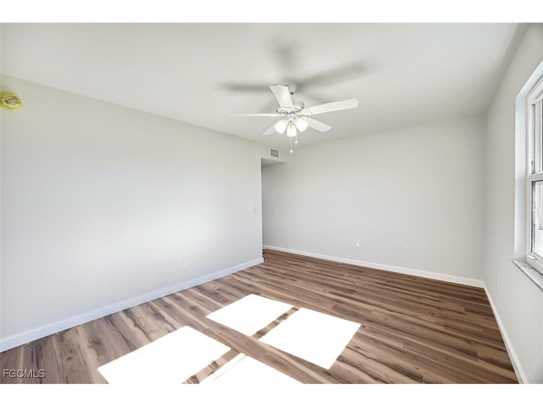 1740 Pine Valley Drive #215 Fort Myers FL 33907 2026004885 image20