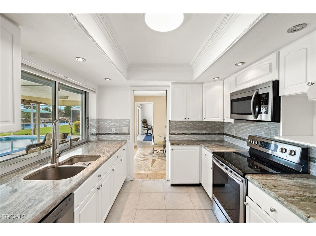 1740 Savona Parkway Cape Coral FL 33904 2025012958 image11