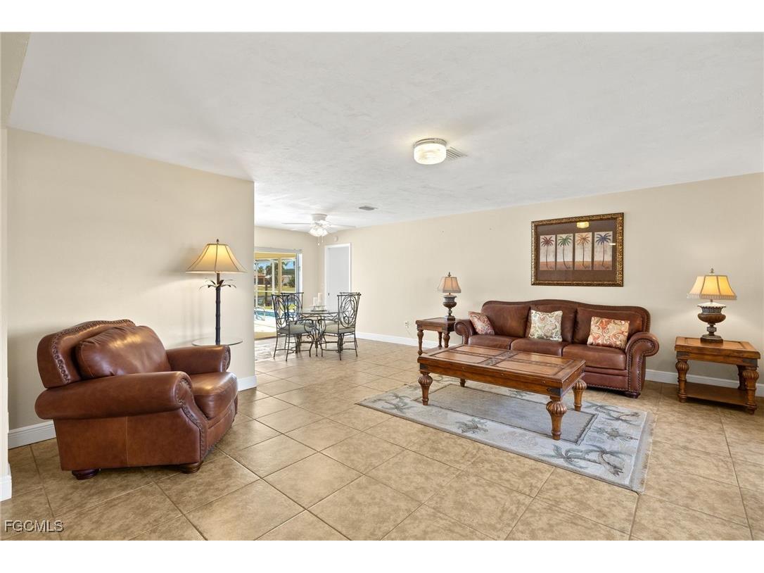 1740 Savona Parkway Cape Coral FL 33904 2025012958 image5