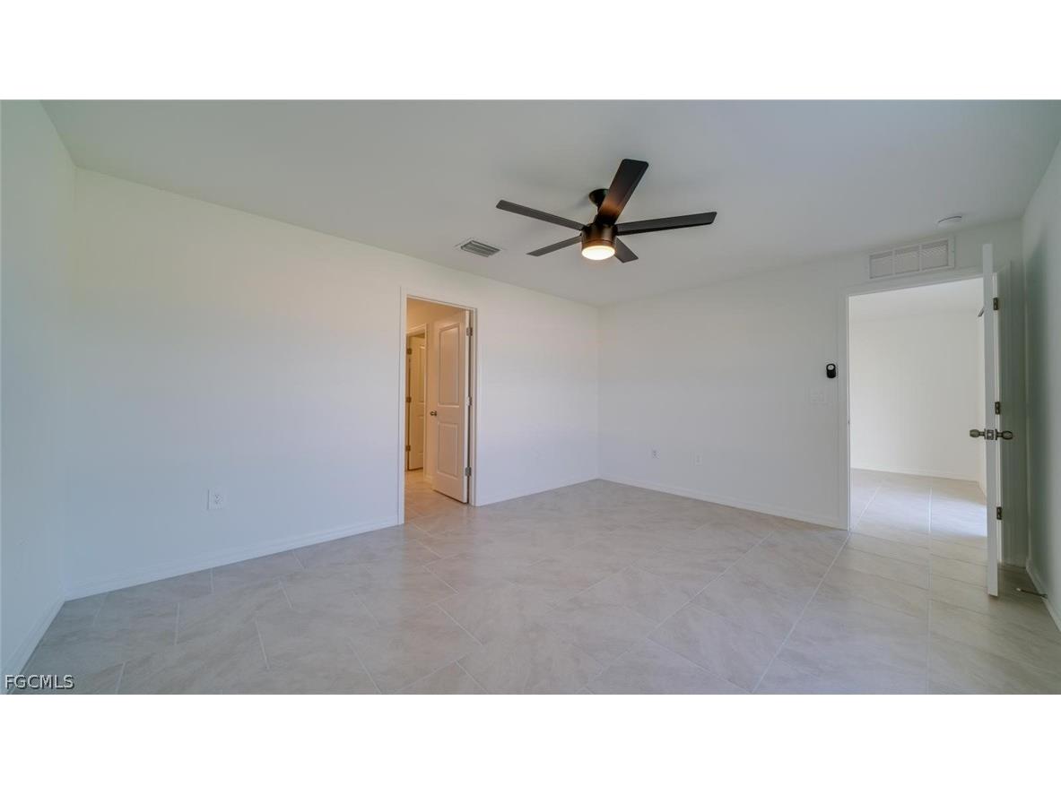 17400 Monte Isola Way North Fort Myers FL 33917 2026011823 image13
