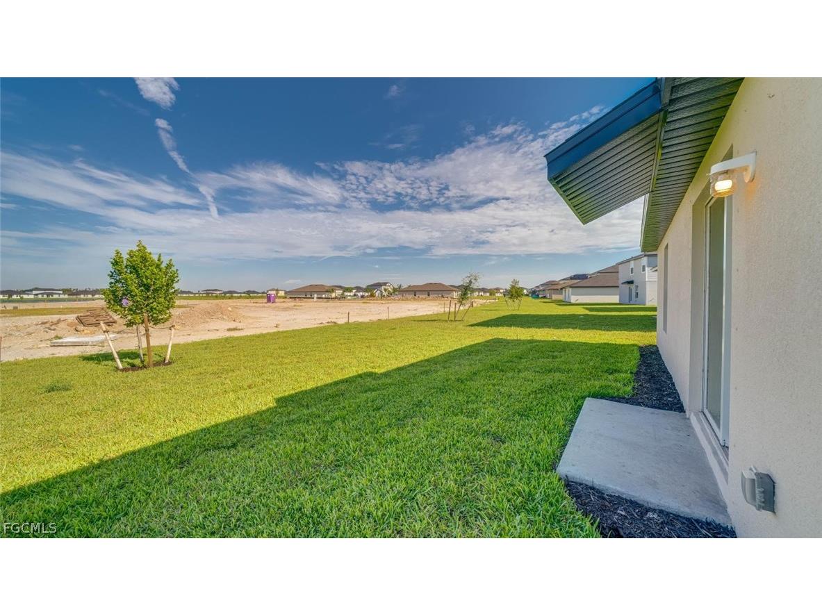 17400 Monte Isola Way North Fort Myers FL 33917 2026011823 image17