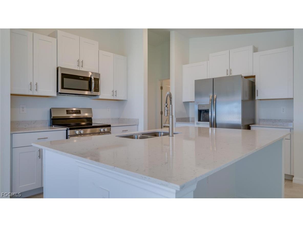 17400 Monte Isola Way North Fort Myers FL 33917 2026011823 image6