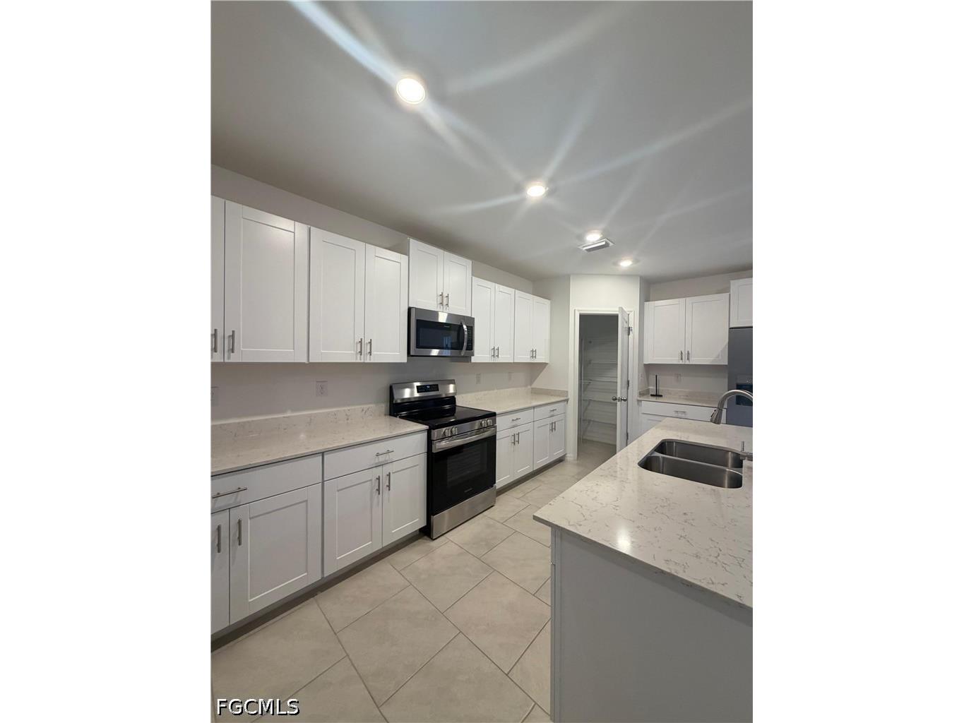 17404 Monte Isola Way North Fort Myers FL 33917 2026020148 image1