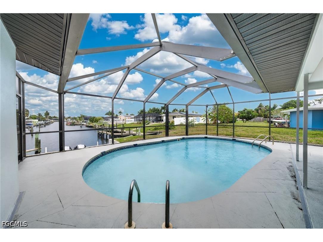 1741 SE 29th Lane Cape Coral FL 33904 2026016453 image2