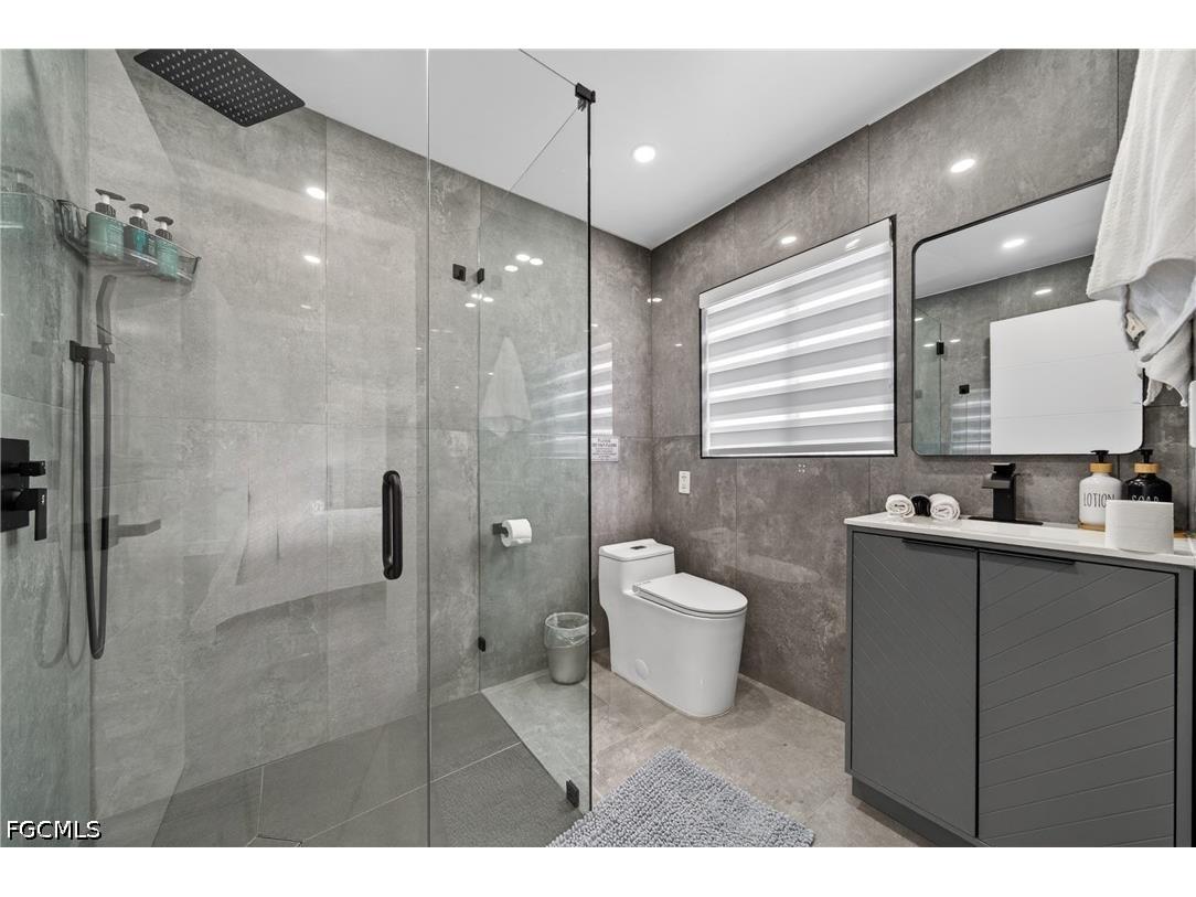 1741 SE 29th Lane Cape Coral FL 33904 2026016453 image25