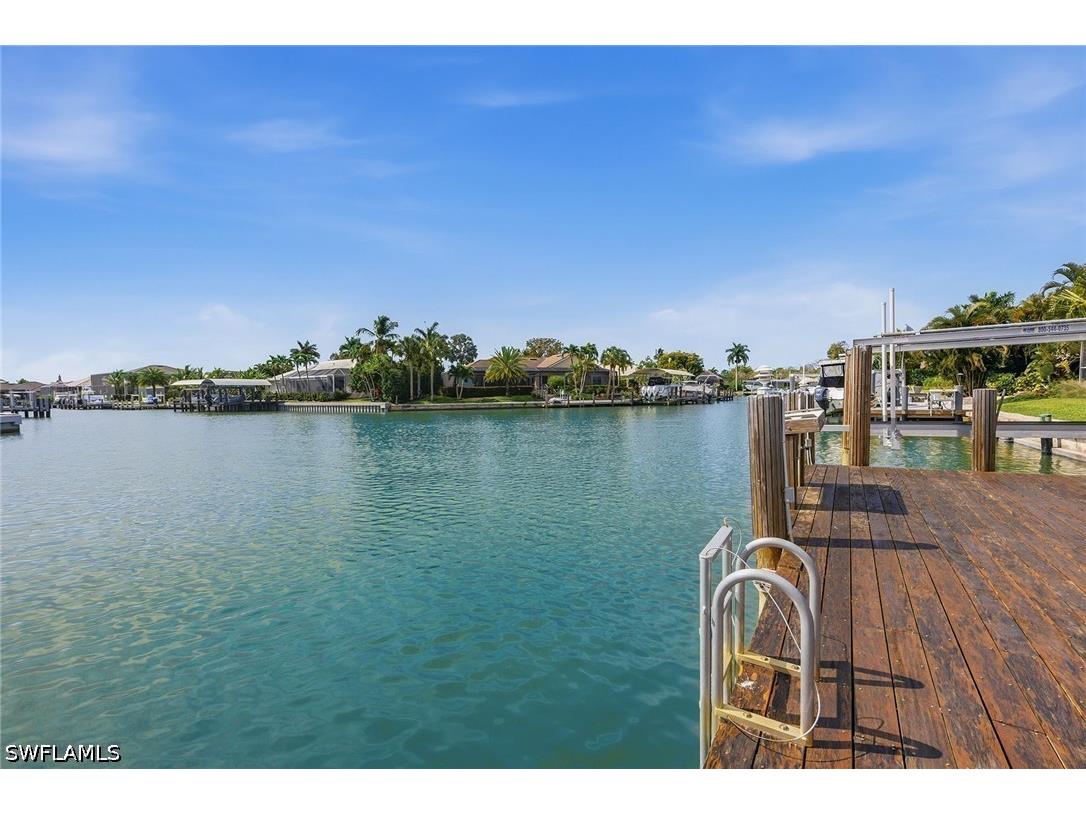 1741 Wavecrest Court Marco Island FL 34145 226015973 image4