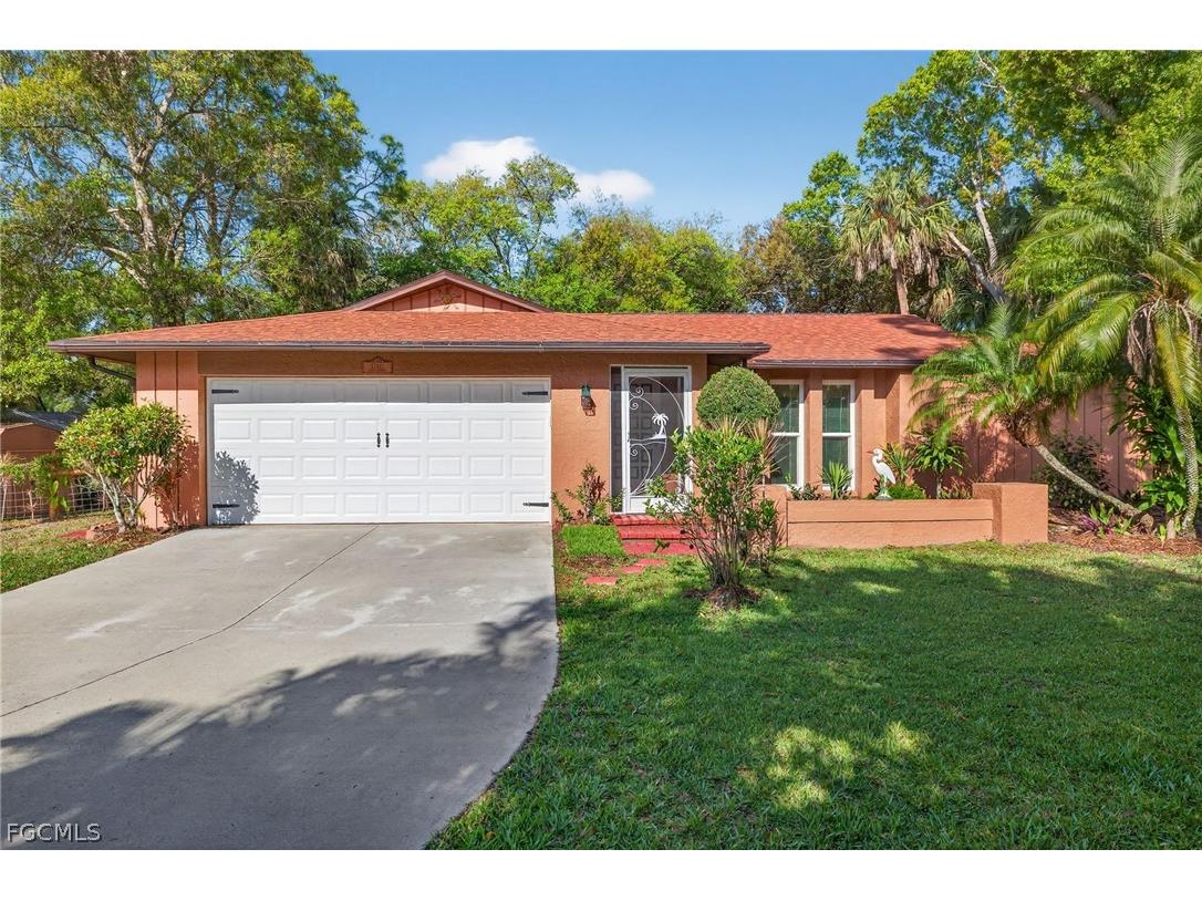 17411 Williamsburg Drive North Fort Myers FL 33917 2026008567 image1