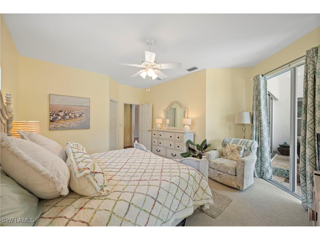 1742 Marsh Run Naples FL 34109 225078723 image20