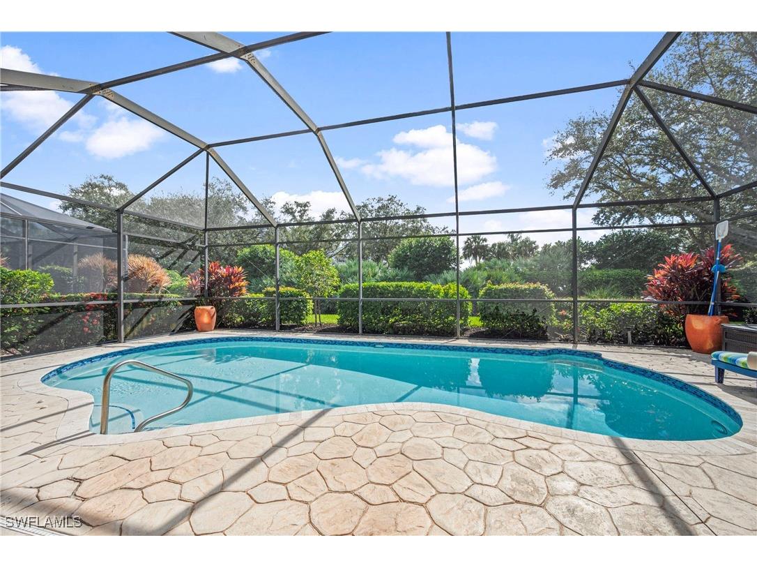 1742 Marsh Run Naples FL 34109 225078723 image24