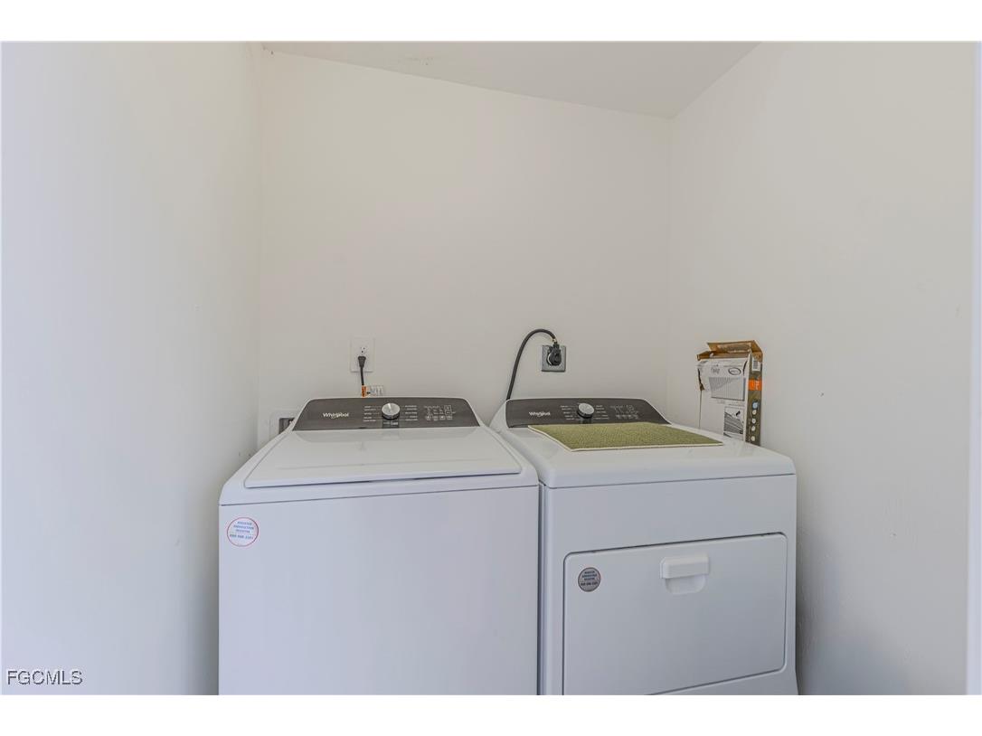 17421 Birchwood Lane #3 Fort Myers FL 33908 2025022183 image28