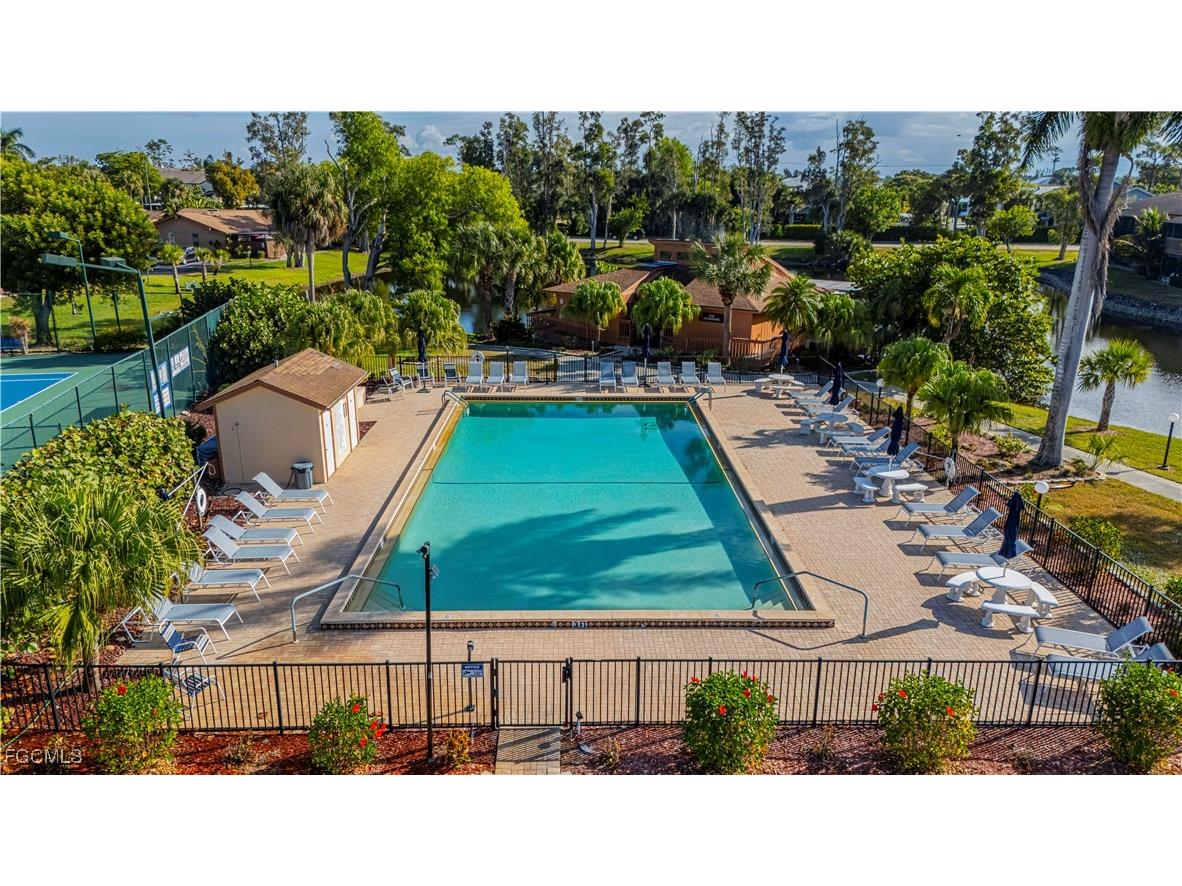 17421 Birchwood Lane #3 Fort Myers FL 33908 2025022183 image5