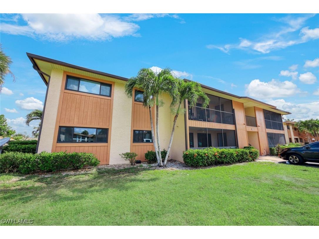 17421 Birchwood Lane #8 Fort Myers FL 33908 223043279 image1