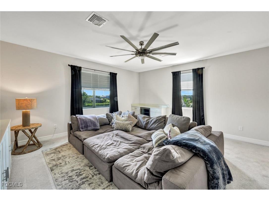 17422 Elkgrove Lane Estero FL 33928 2025024881 image17