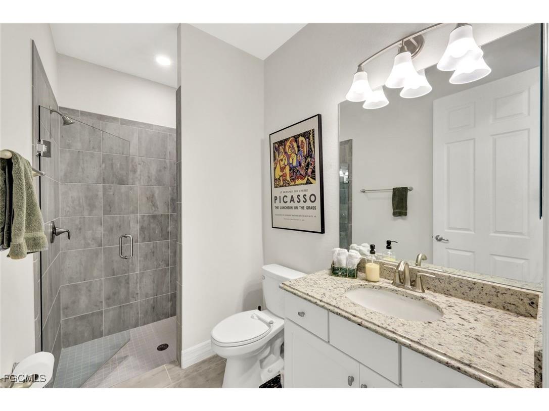 17422 Elkgrove Lane Estero FL 33928 2025024881 image28