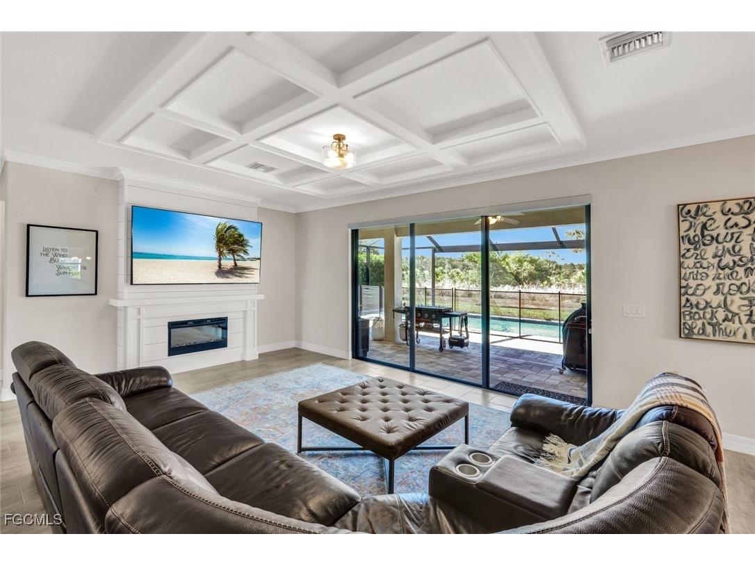 17422 Elkgrove Lane Estero FL 33928 2025024881 image4