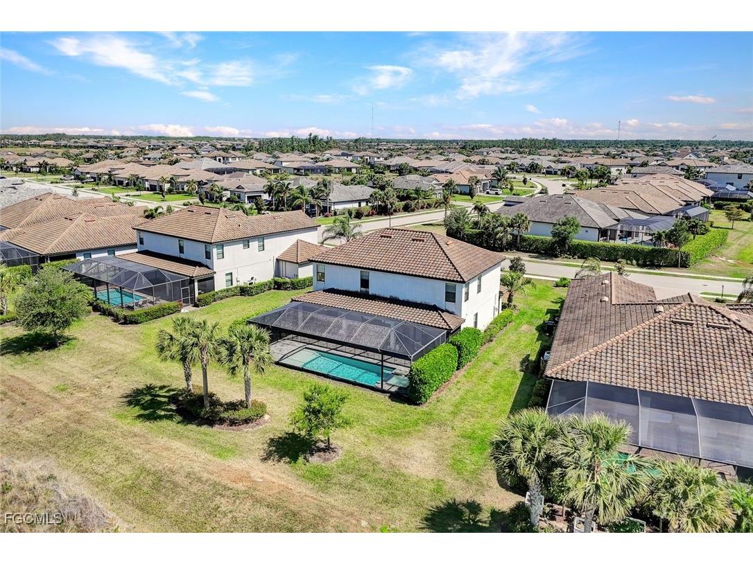 17422 Elkgrove Lane Estero FL 33928 2025024881 image40