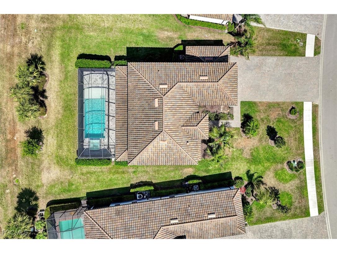 17422 Elkgrove Lane Estero FL 33928 2025024881 image43