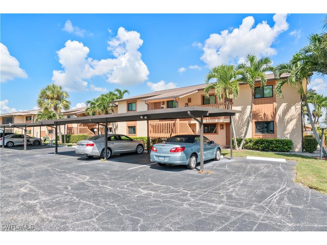 17425 Birchwood Lane #7 Fort Myers FL 33908 223068564 image1