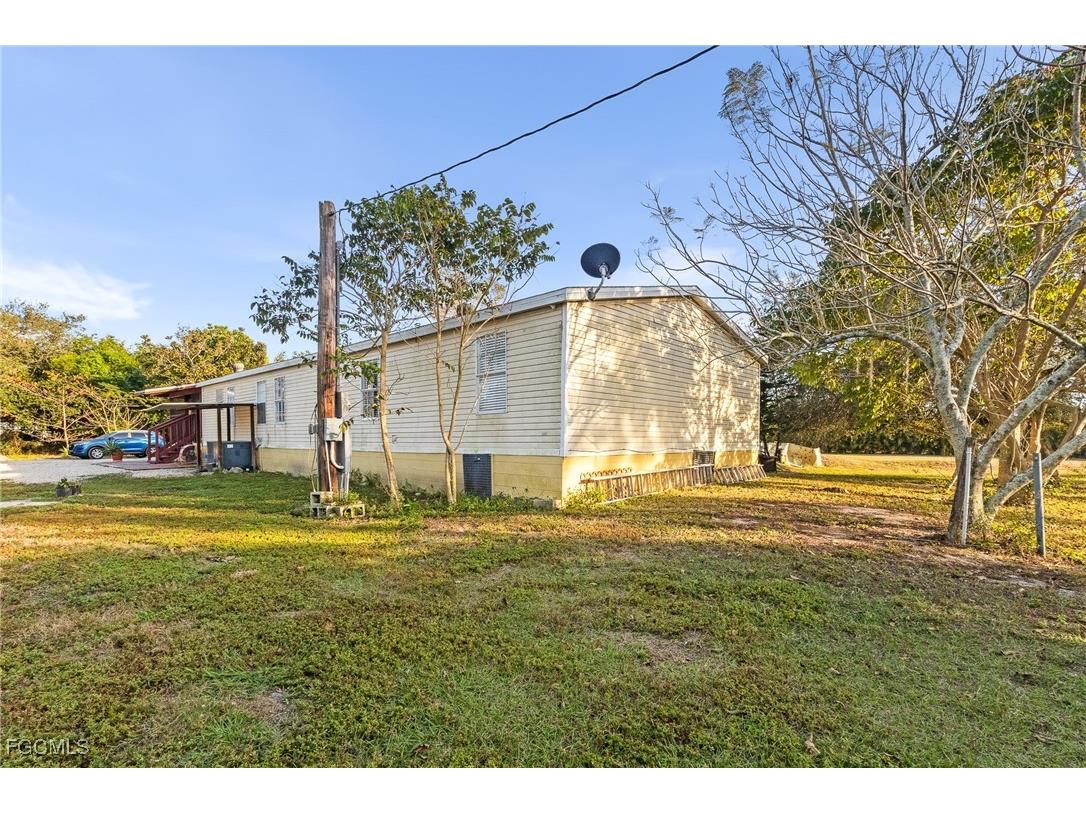 17441 Kentara Way Fort Myers FL 33913 2026005720 image3